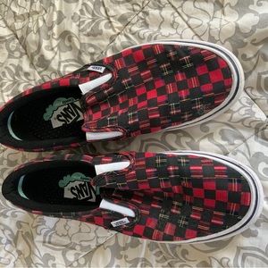Vans men’s 9.5 women’s 11